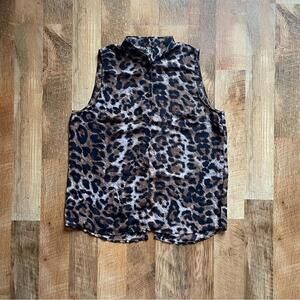 Leopard Print Sleeveless‎ Blouse